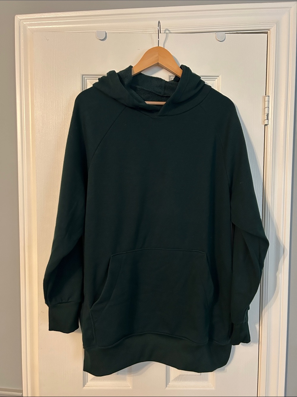 Women’s Emerald Green hoodie, long XL